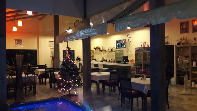 New Baan Noy Restaurant